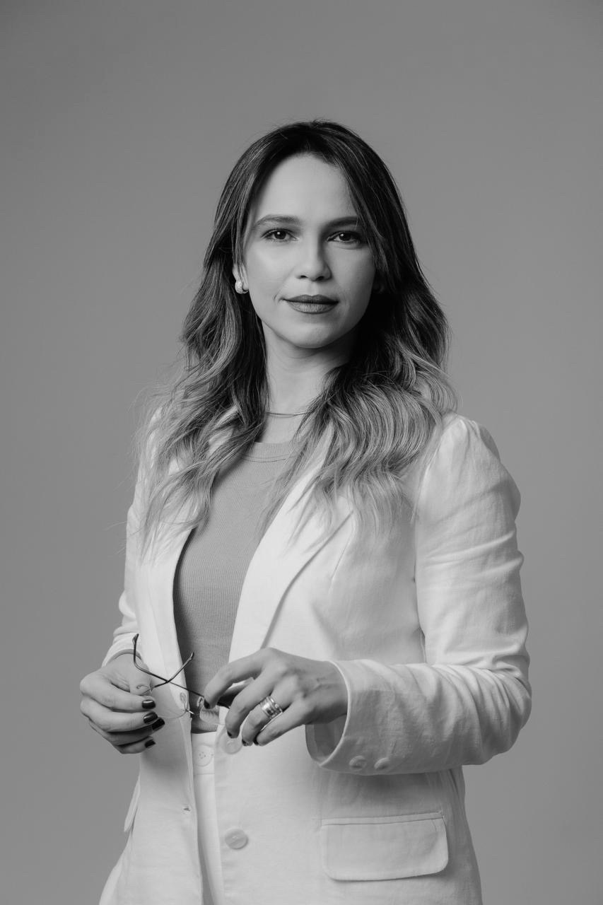 Dra. Ana Luiza Leão - Nefrologista
